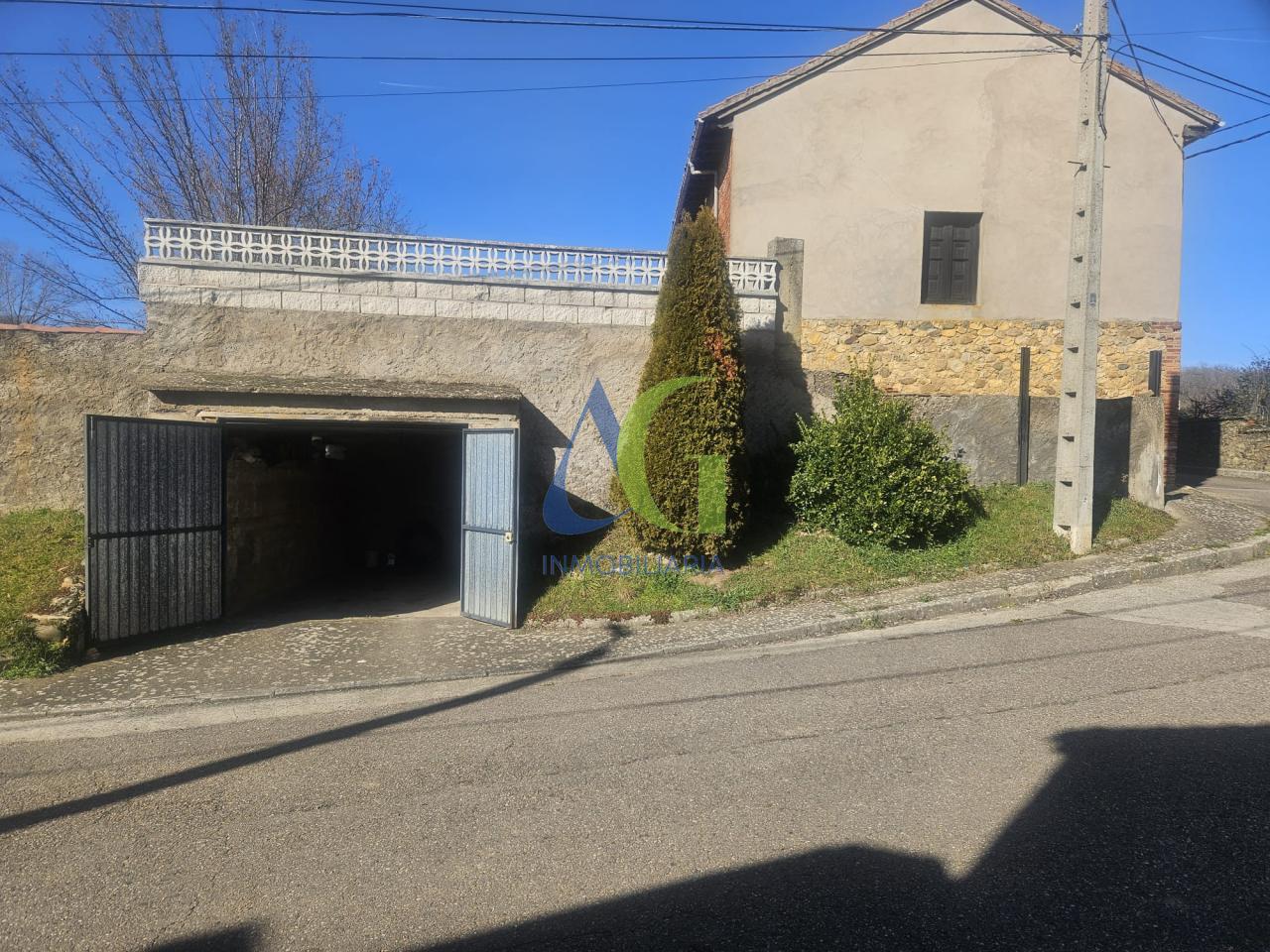 SE VENDE CASA PARA REFORMAR EN GARRAFE DE TORIO