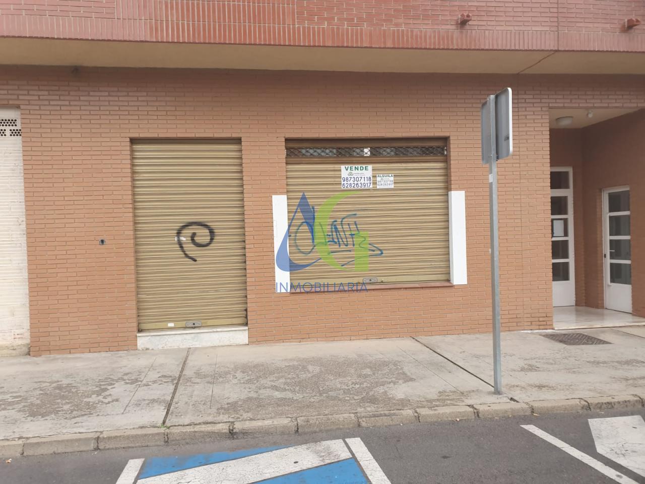 SE VENDE  LOCAL ACONDICIONADO DE 75M EN C/ LAS FUENTES  EN VILLAOBISPO