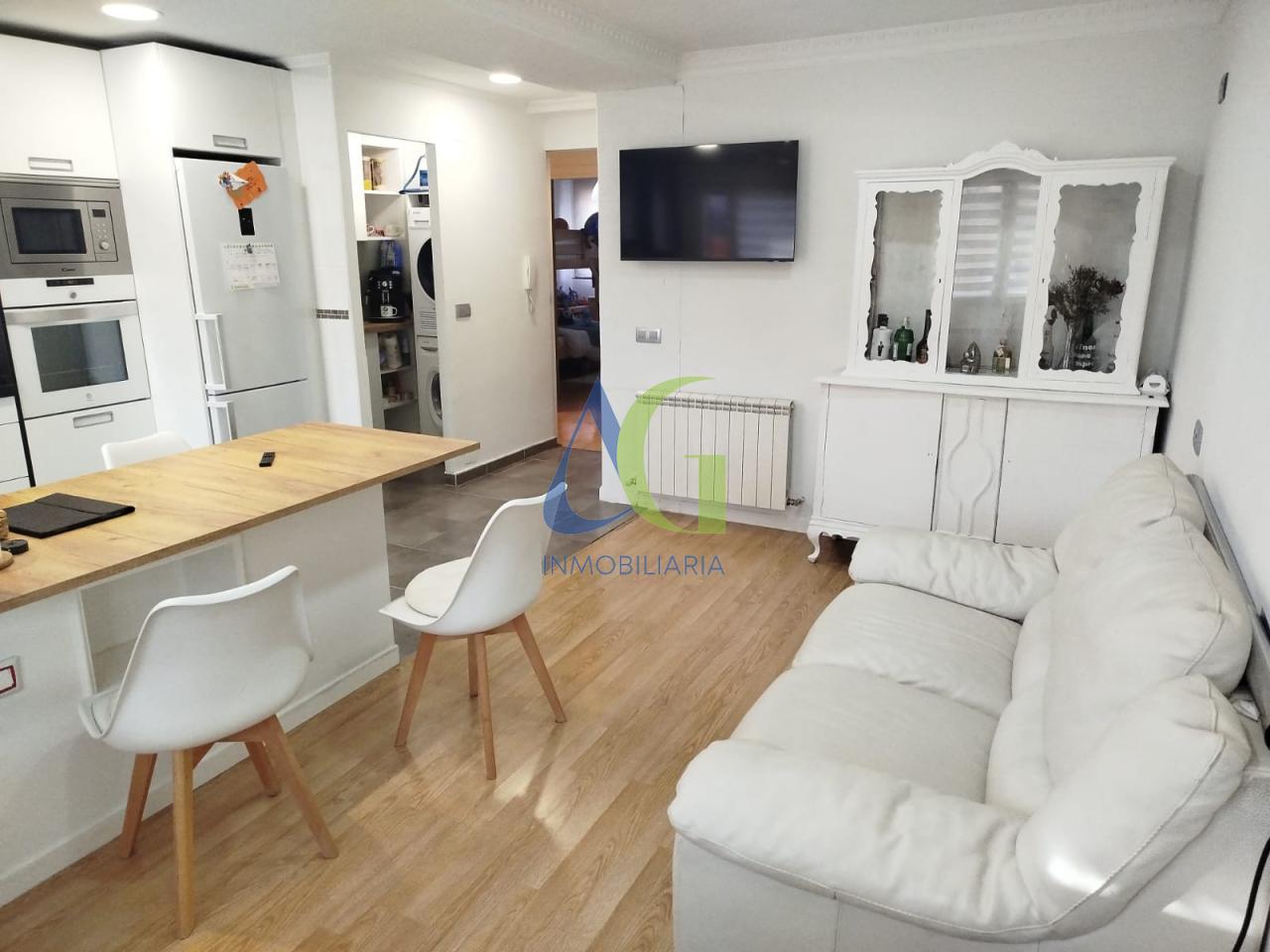 SE VENDE PISO DE 2 HABITACIONES REFORMADO EN SAN ANDRES DEL RABANEDO