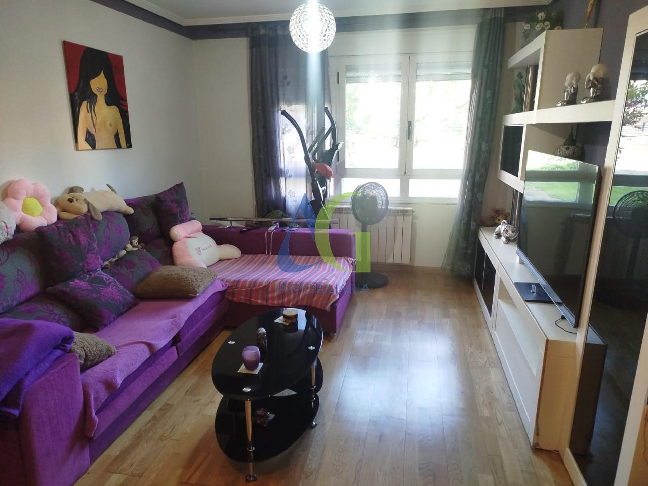 SE VENDE PISO DE 2 HABITACIONES EN VILLAOBISPO