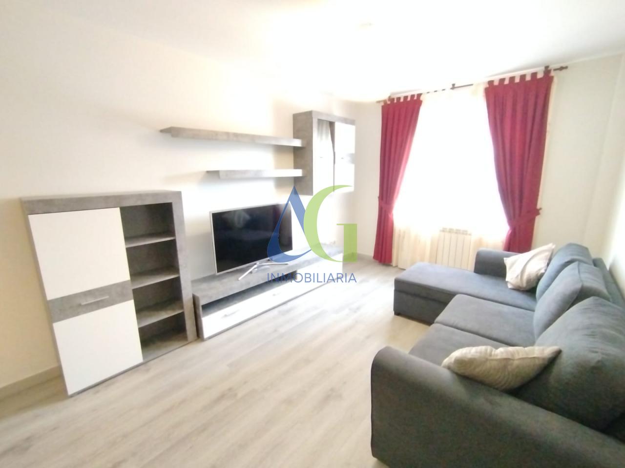 SE AQLUILA PISO DE 2 HABITACIONES EN VILLAOBISPO