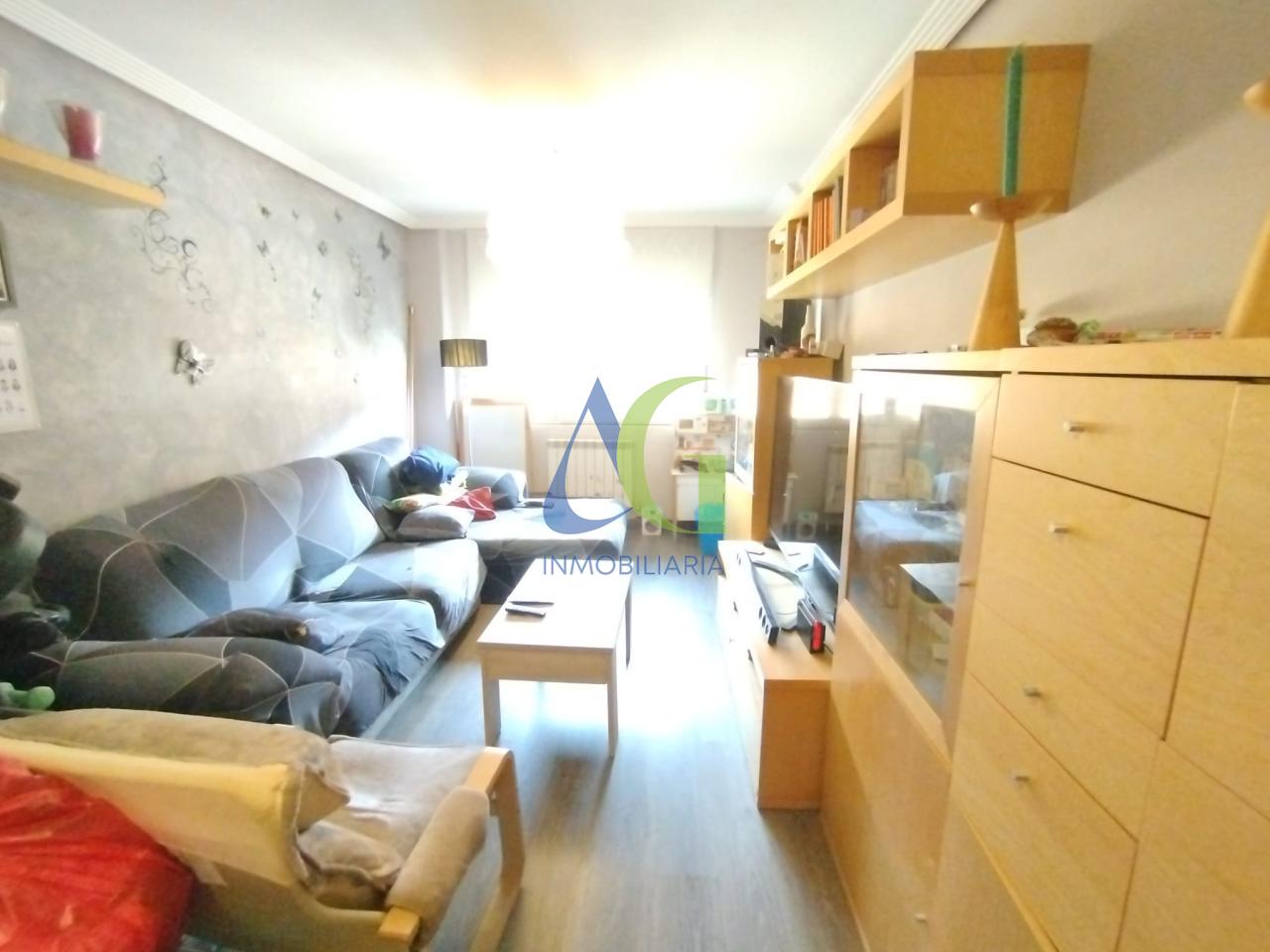 SE VENDE APARTAMENTO DE 2 HABITACIONES EN VILLAQUILAMBRE