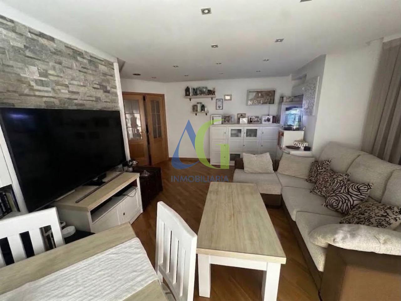 SE VENDE PISO DE 3 HABITACIONES EN VILLAOBISPO